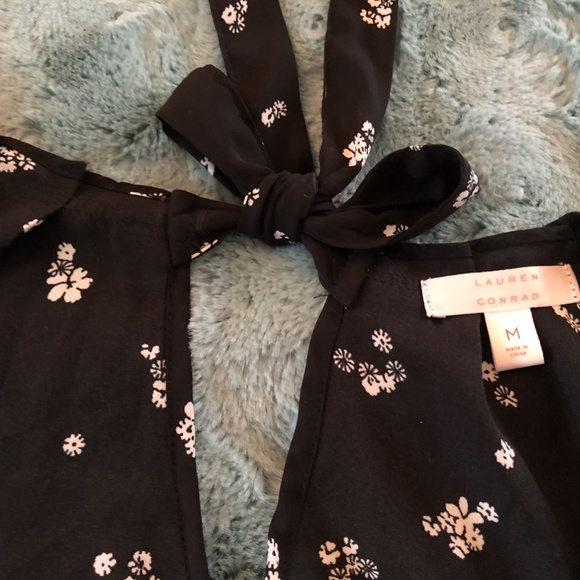 Lauren Conrad Blak Floral BOHO Blouse Top Medium - Picture 3 of 3
